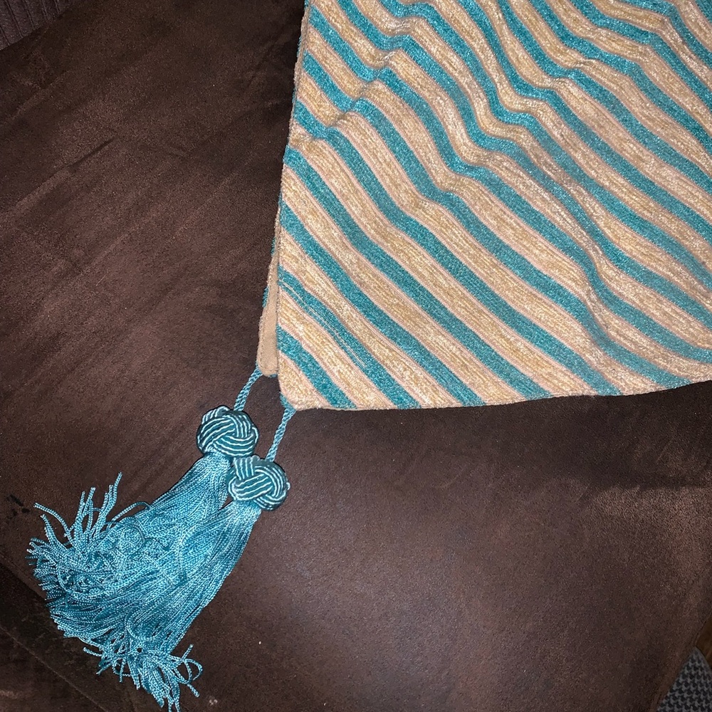 Table Runner